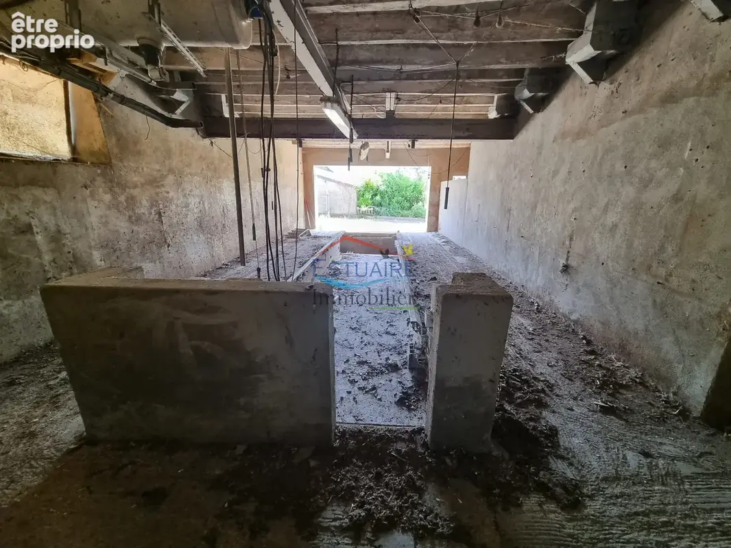 Maison 270 m² à Vay  - photo 6