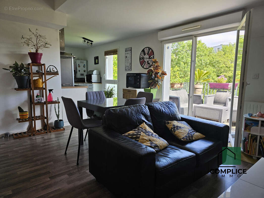 Appartement à COUERON