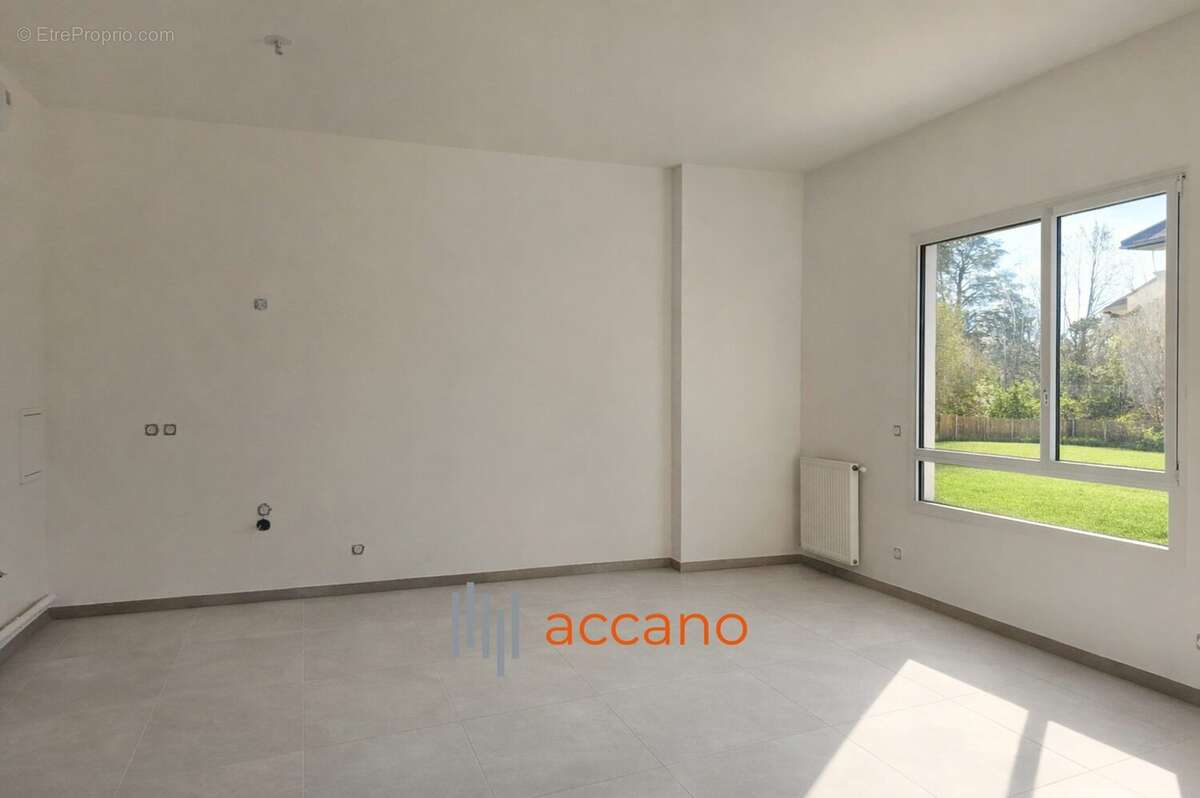 Appartement à TASSIN-LA-DEMI-LUNE