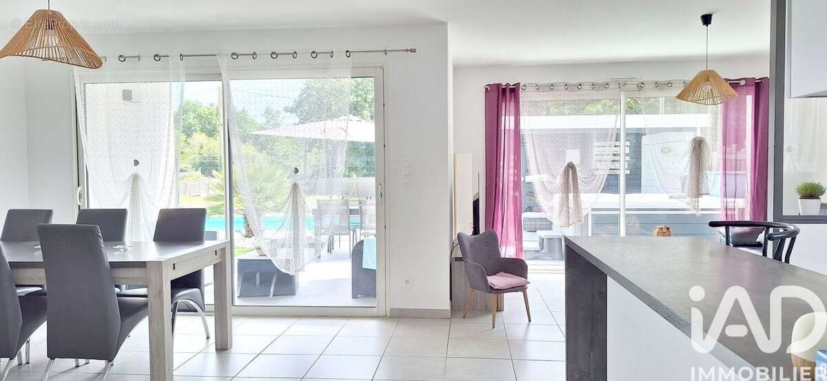 Maison 116 m² à Talmont-Saint-Hilaire  - photo 5