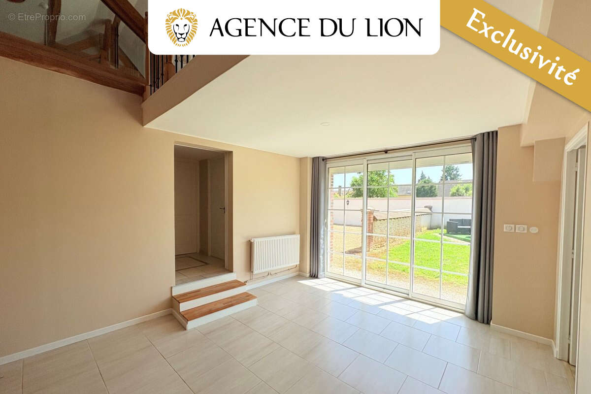 Maison à CHARPONT