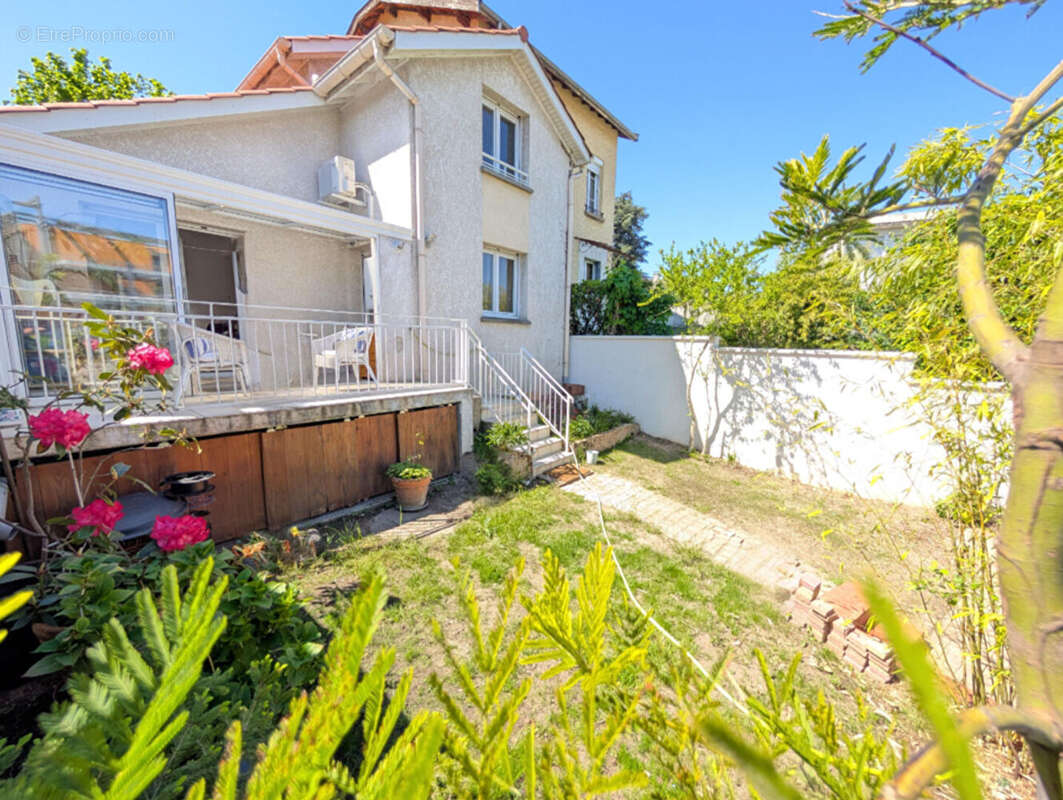 Maison à LYON-3E