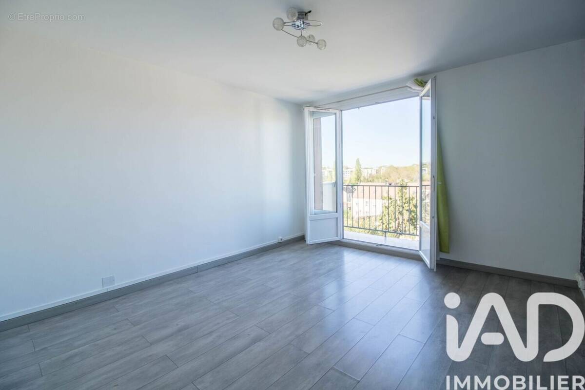 Photo 1 - Appartement à ARPAJON