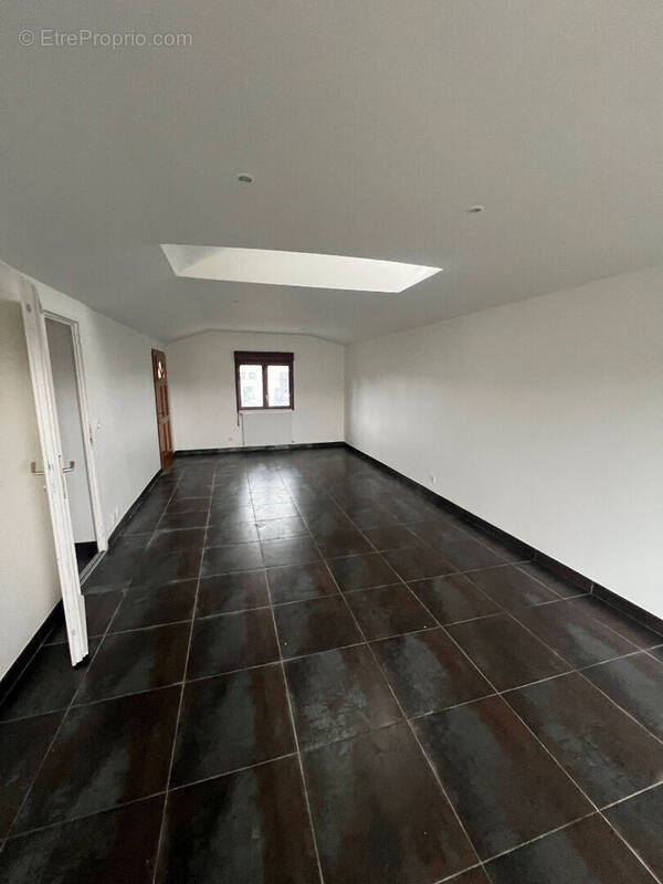 Maison à LE BOURGNEUF-LA-FORET