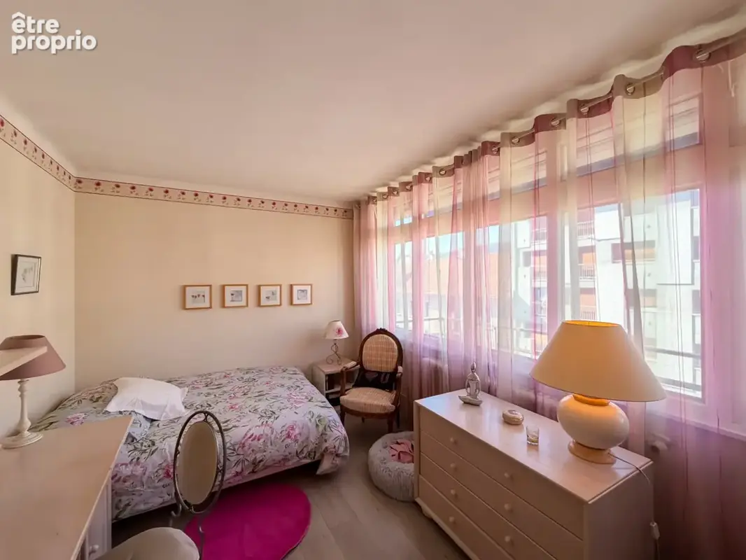 À vendre – Appartement T3 de 85,80 m² traversant à Annemasse (74) - photo 7