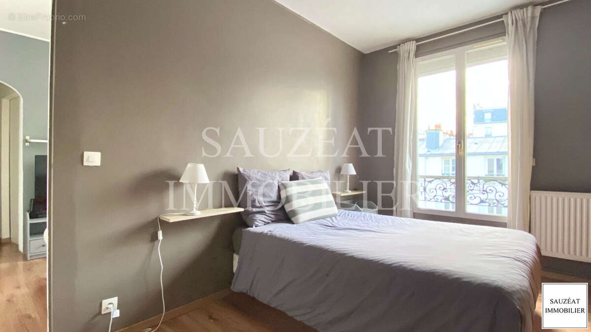 Appartement à PARIS-14E