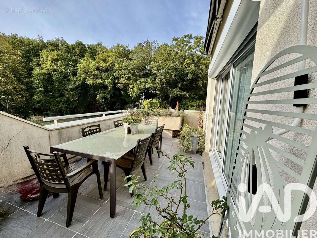 Photo 2 - Appartement à NANDY