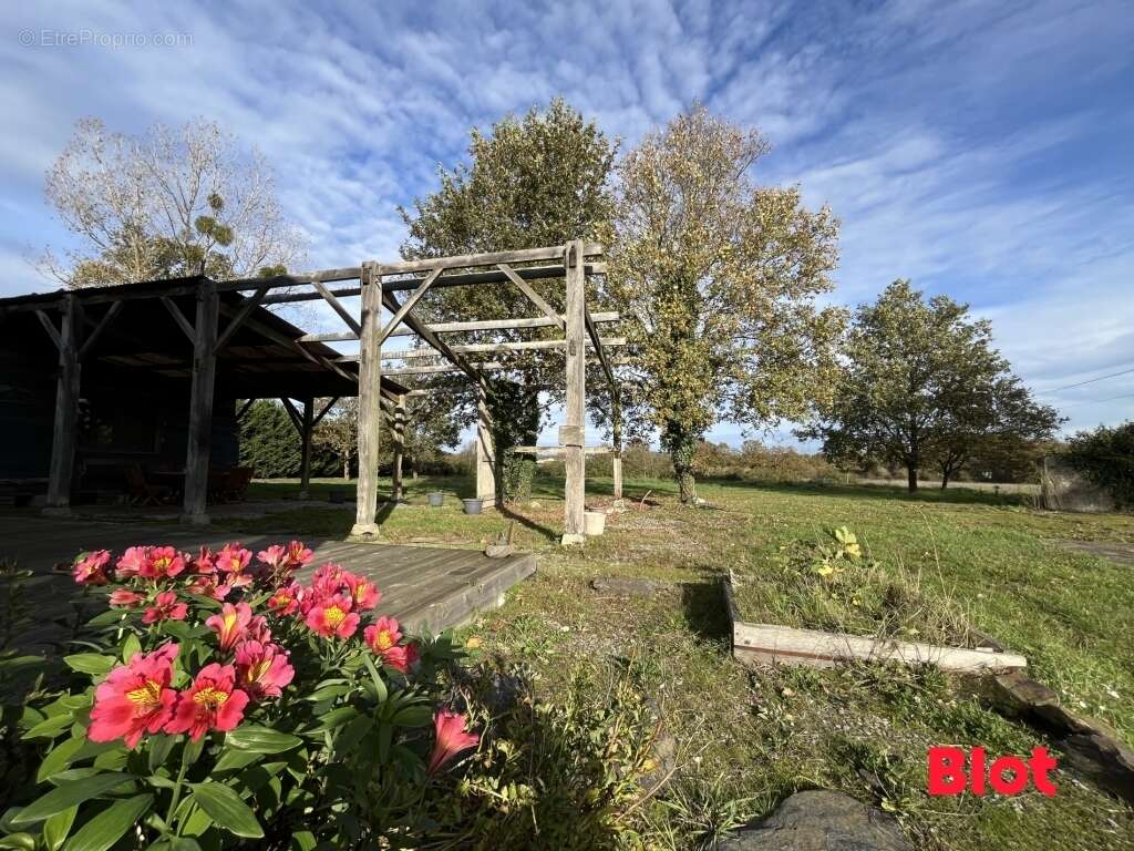 Maison à LA DOMINELAIS