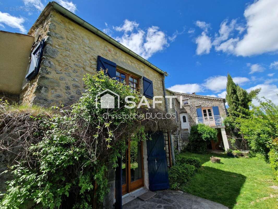 Maison 190 m² à Chateauneuf-Miravail  - photo 2