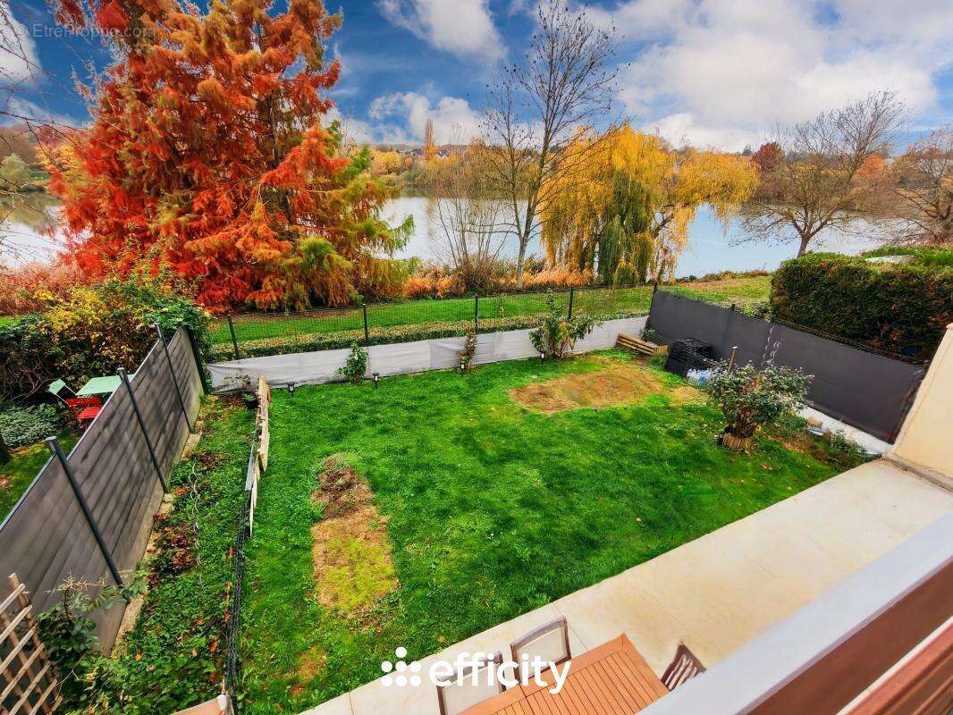 Maison à EMERAINVILLE