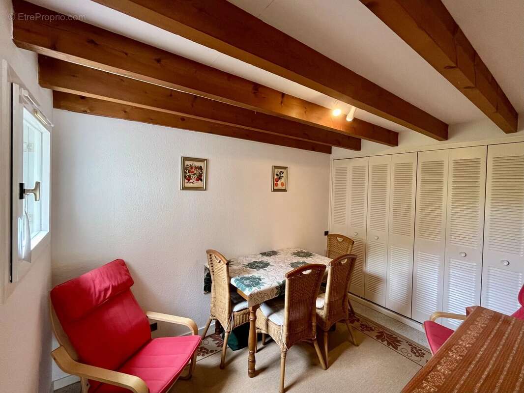 Maison à BOUTEILLES-SAINT-SEBASTIEN
