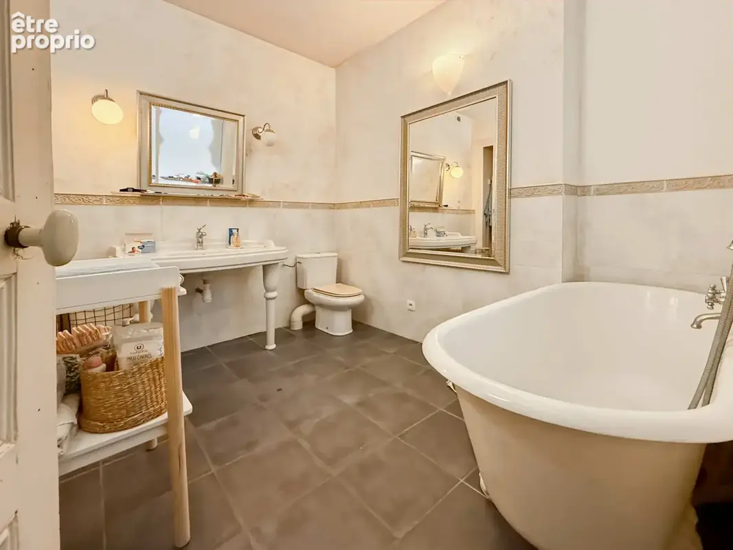 Dept de la vienne (86) a vendre maison bourgeoise type 8 pièces a chatellerault (86) - photo 13
