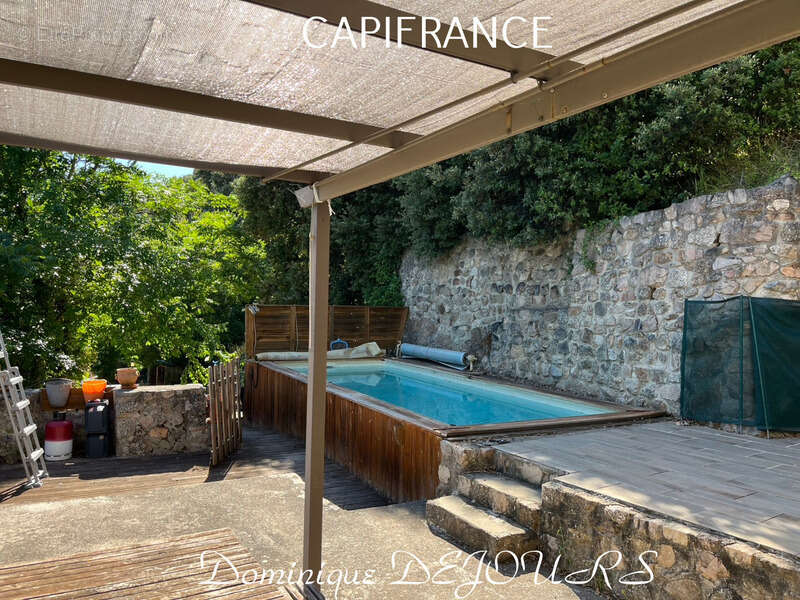 Très Belle Maison en pierres dominant la Vallée de l'Eyrieux avec une vue splendide. 3 chambres, un grand séjour et une piscine - photo 5