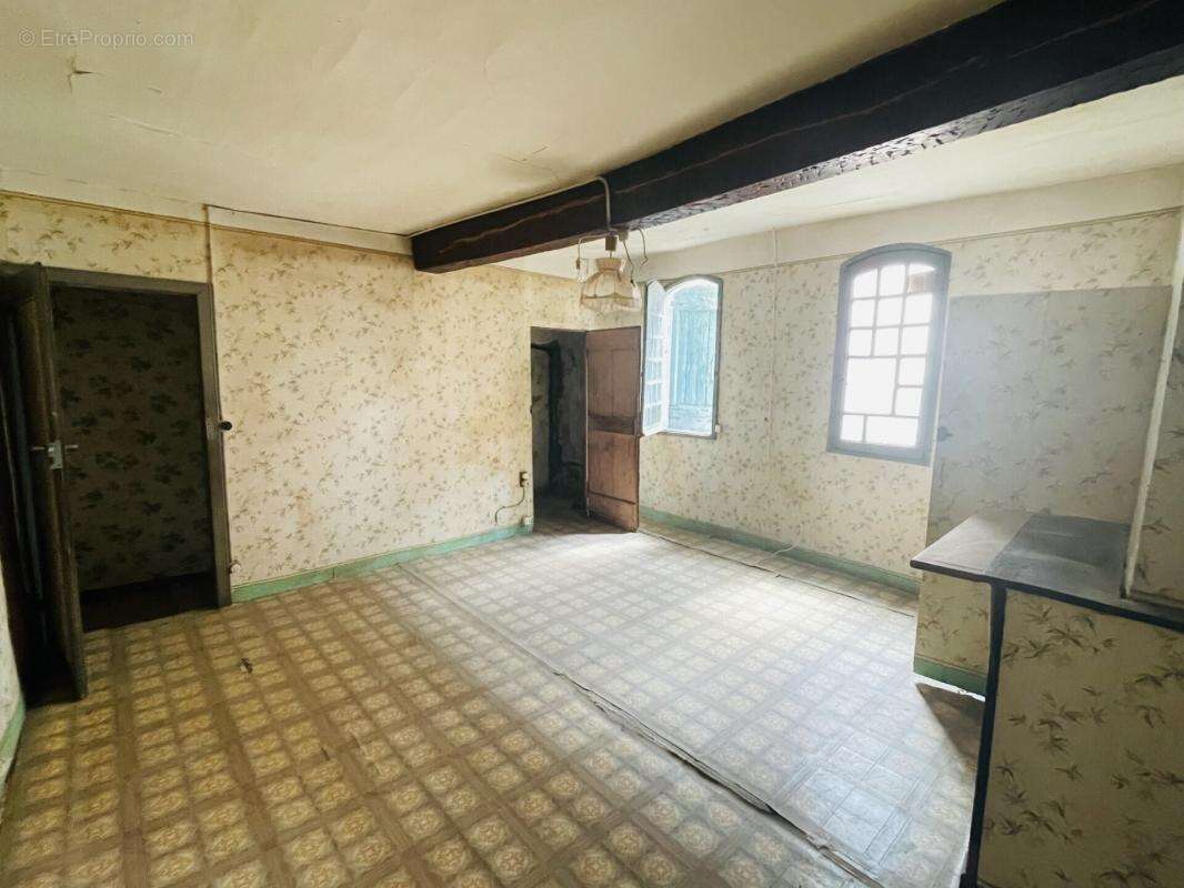 Maison à LABASTIDE-D&#039;ANJOU