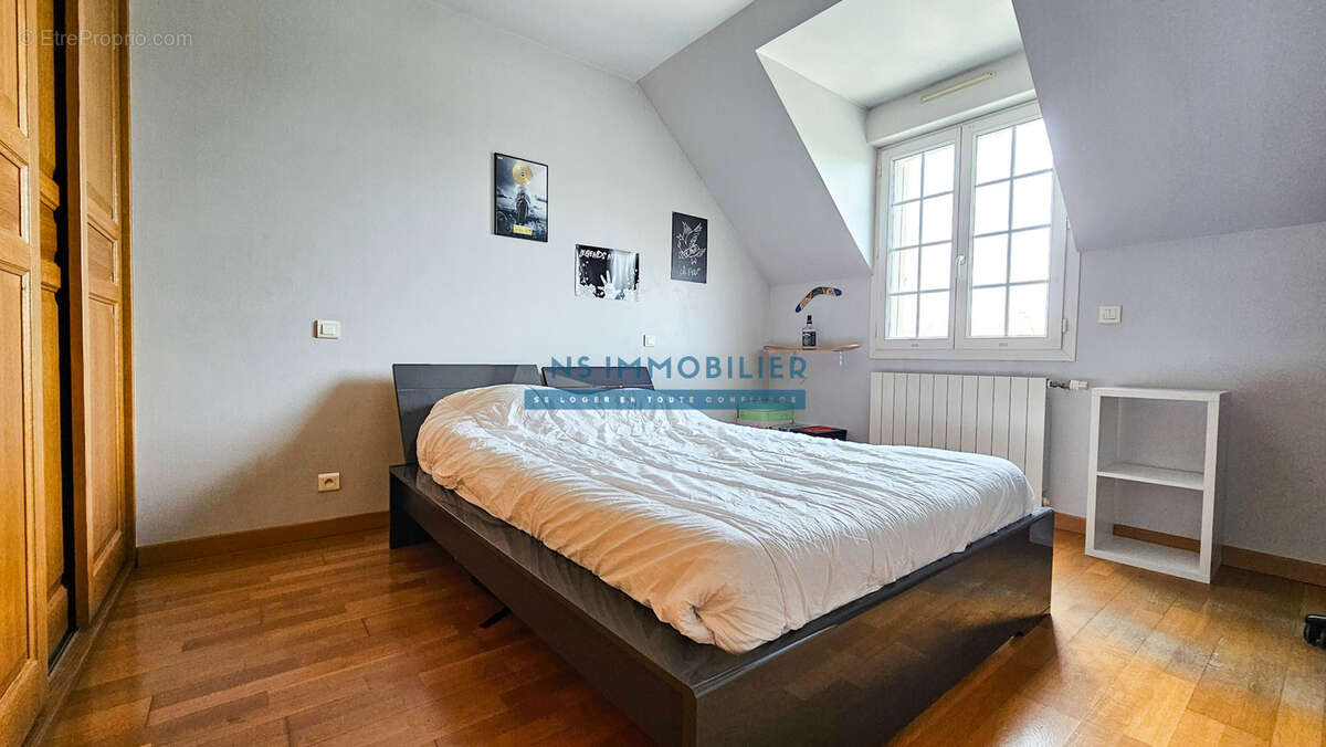 Maison à HOUILLES
