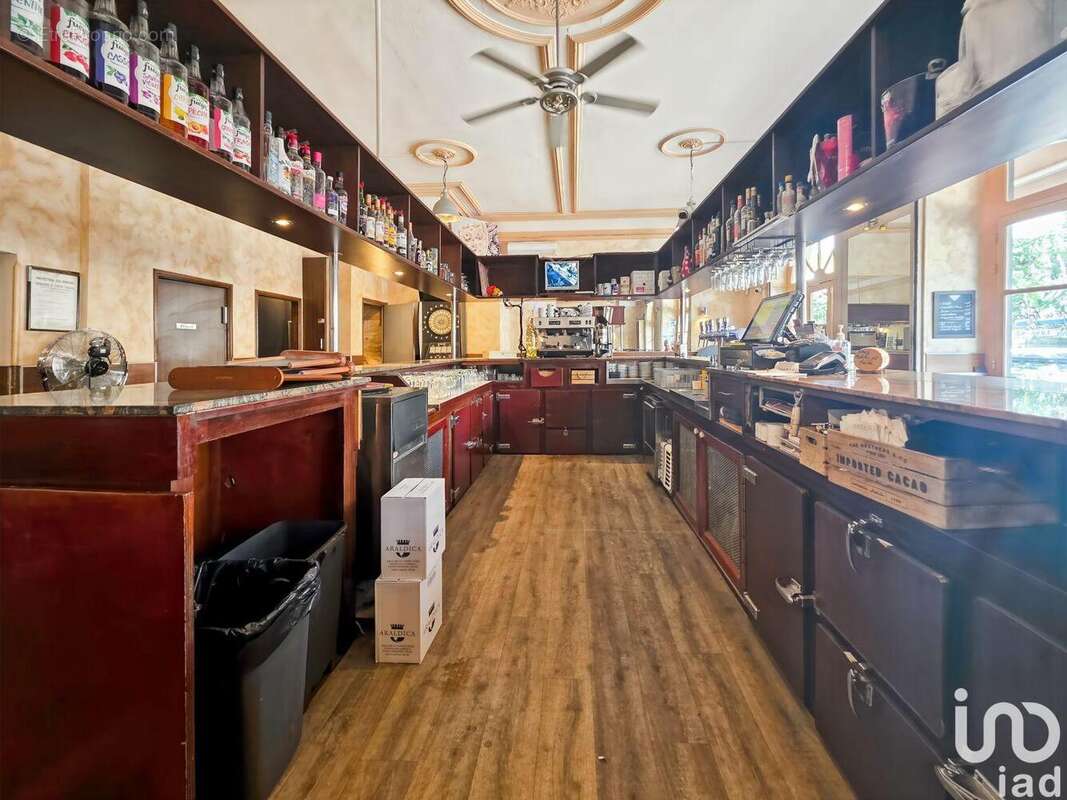 Photo 5 - Commerce à MONTBLANC