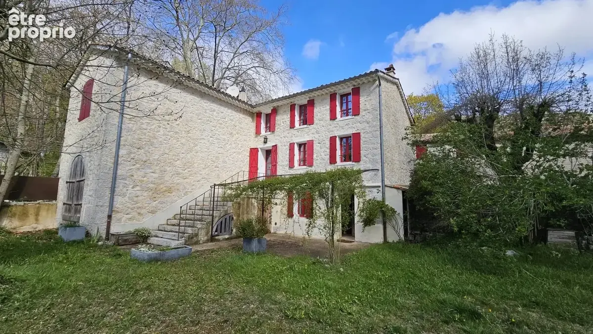 Bastide en pierre de caractère – caussols - photo 5