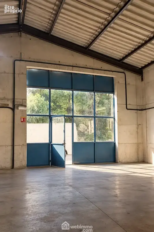 Commerce 150 m² à vendre à Le Thoronet (83340) - photo 7