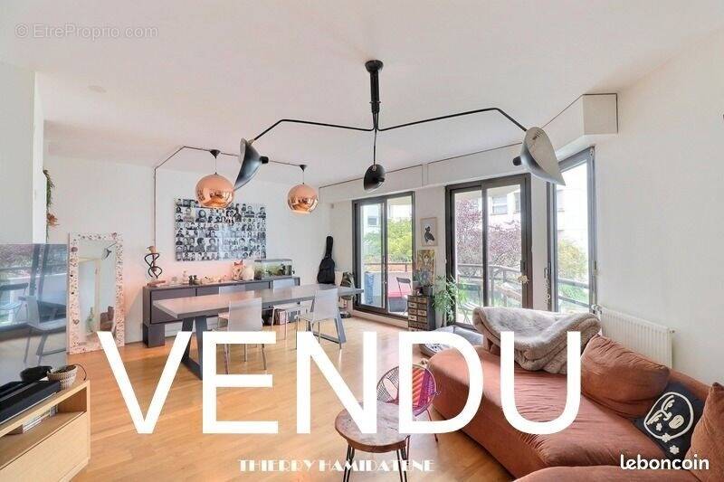 Appartement à LEVALLOIS-PERRET