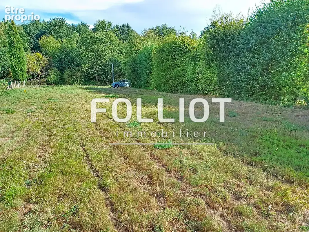 Photo Terrain à Sains au prix de 35 500€