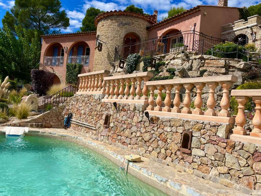 Maison à LORGUES