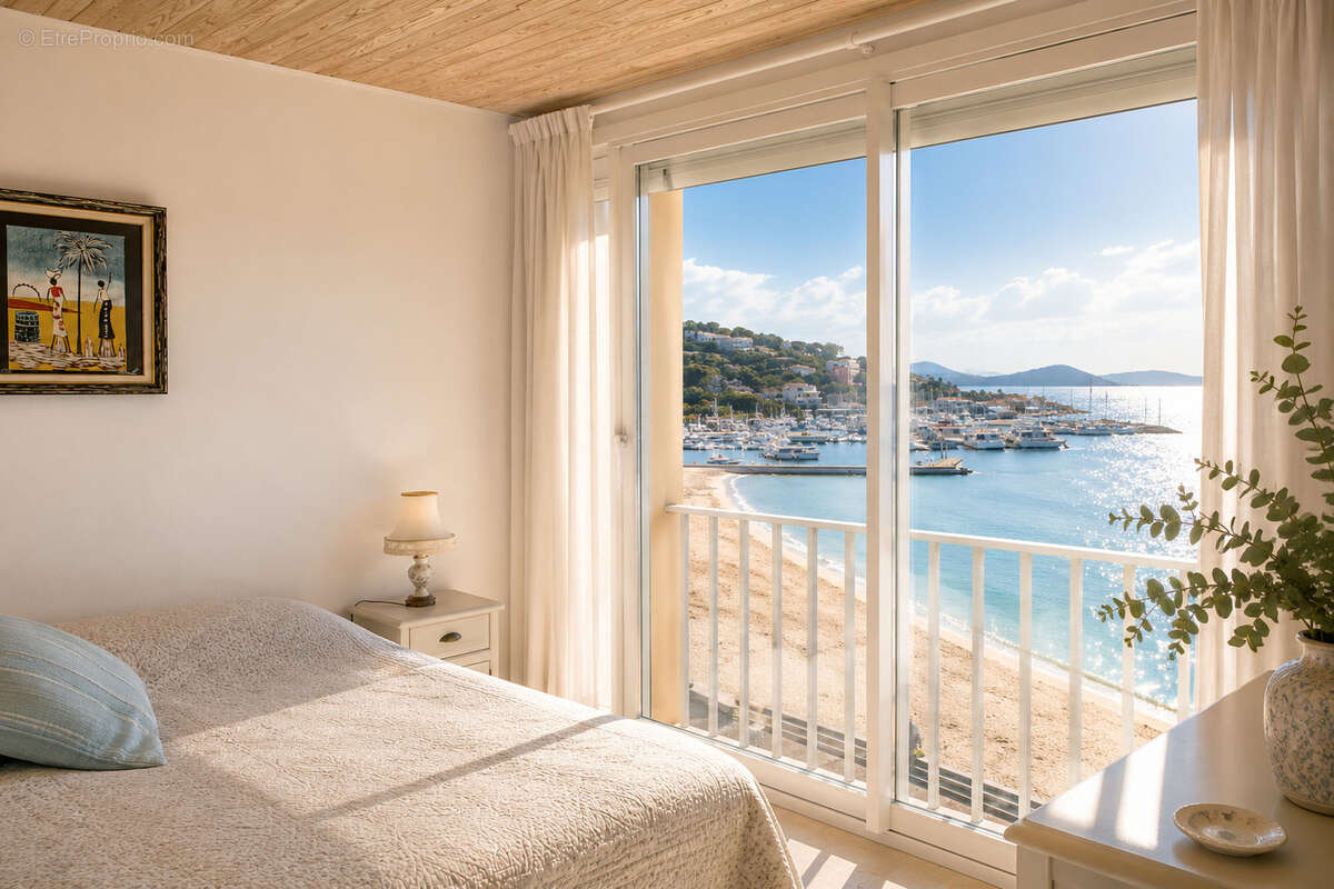 Appartement à LE LAVANDOU
