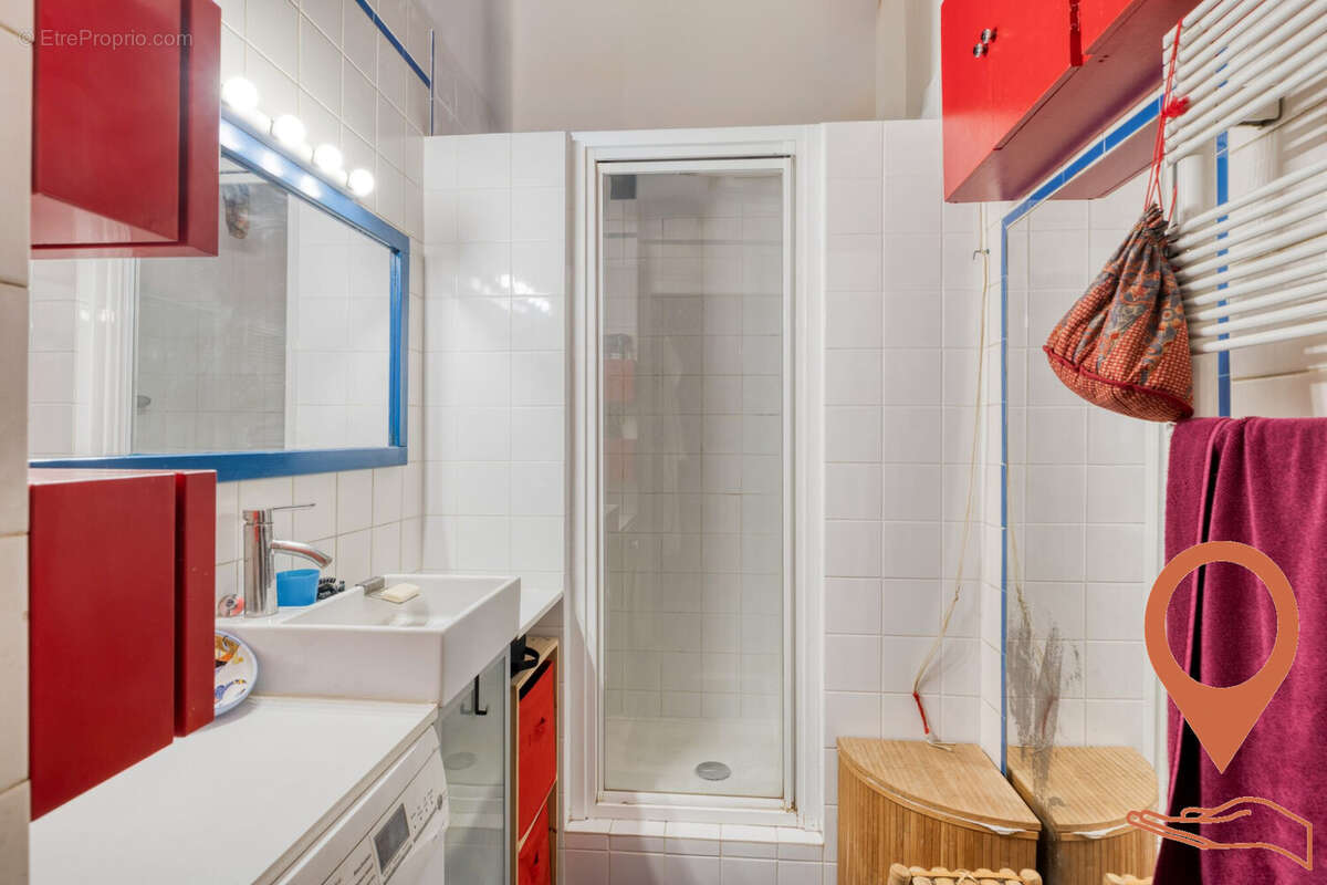 Appartement à PARIS-10E