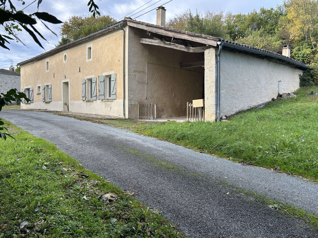 Maison à LA REOLE