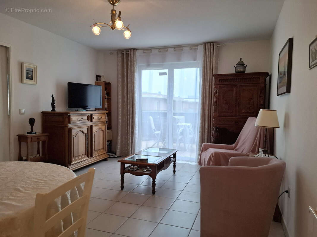 Appartement à LUCE