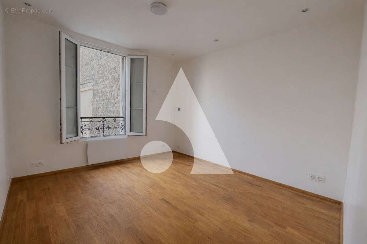 Appartement 3 pièces rénové - photo 2