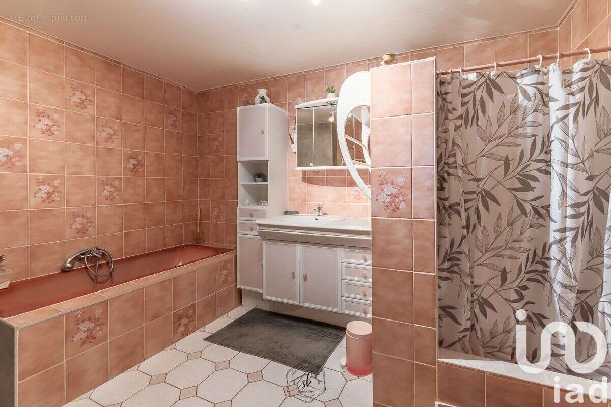 Photo 9 - Maison à HAUCOURT-MOULAINE