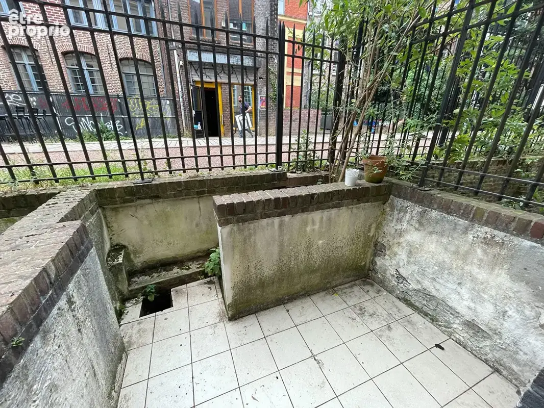 Vieux lille - rue basse - t3 en residence - photo 8