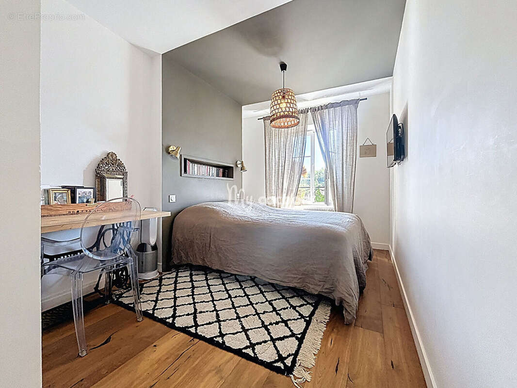 Appartement à FONTAINES-SUR-SAONE