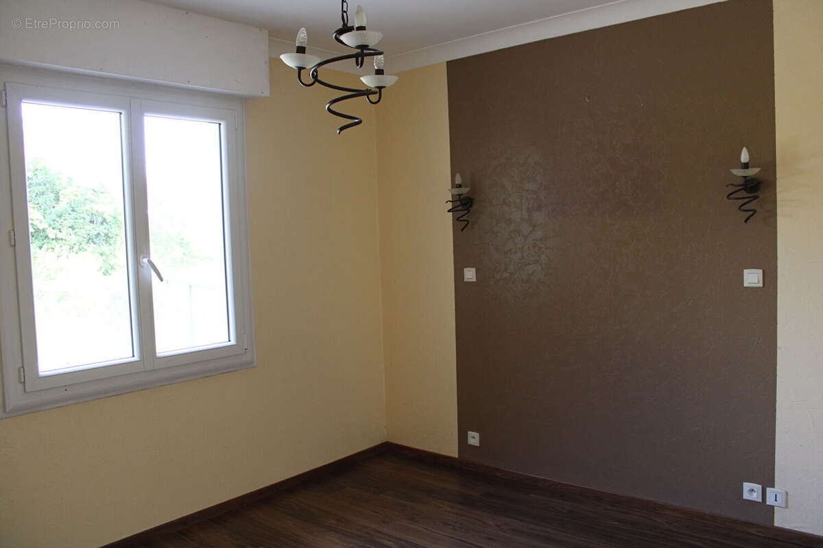 Maison à LA GUERCHE-DE-BRETAGNE