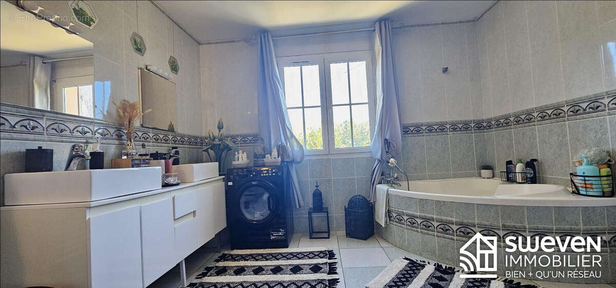 Maison à MONTESQUIEU-VOLVESTRE