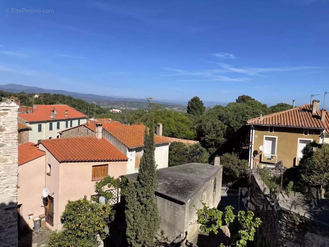 Maison à MONTESQUIEU-DES-ALBERES