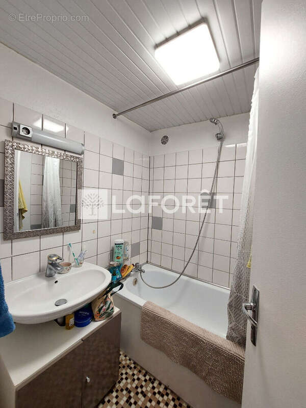 Appartement à AUDUN-LE-TICHE