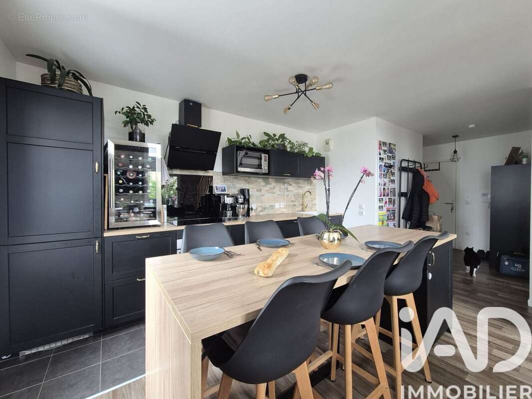 Photo 3 - Appartement à POISSY
