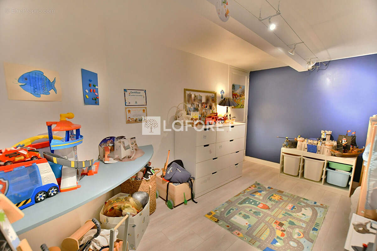 Appartement à BOUGIVAL