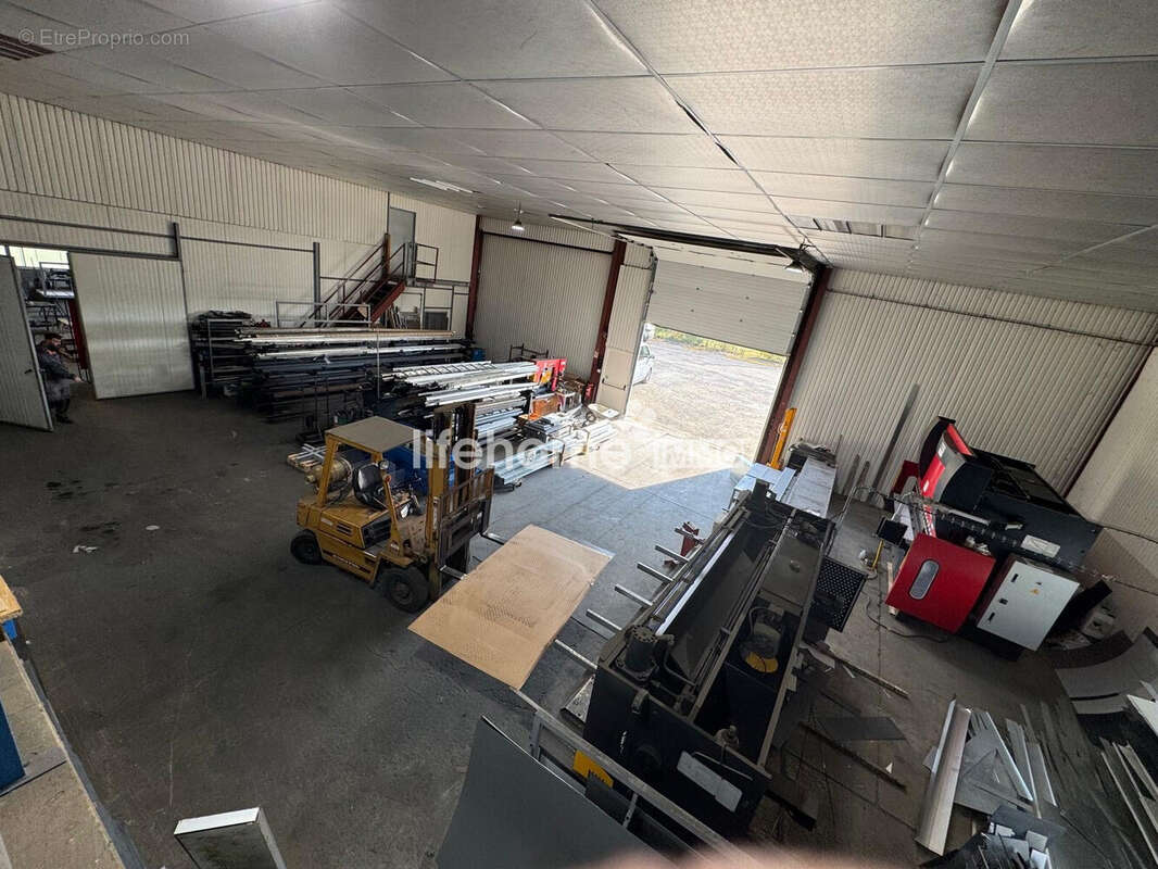 Commerce à BOMMIERS