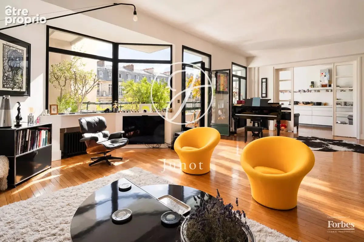 Paris 7e - SÈVRES-BABYLONE - Appartement familial d’exception - 8 pièces - 248,52m² Carrez - 4 chambres - Balcons - Vues dégagée - photo 3