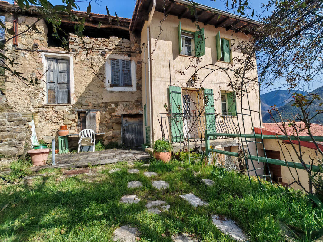 Photo 1 - Appartement à LANTOSQUE