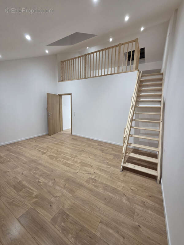 Appartement à MANOM