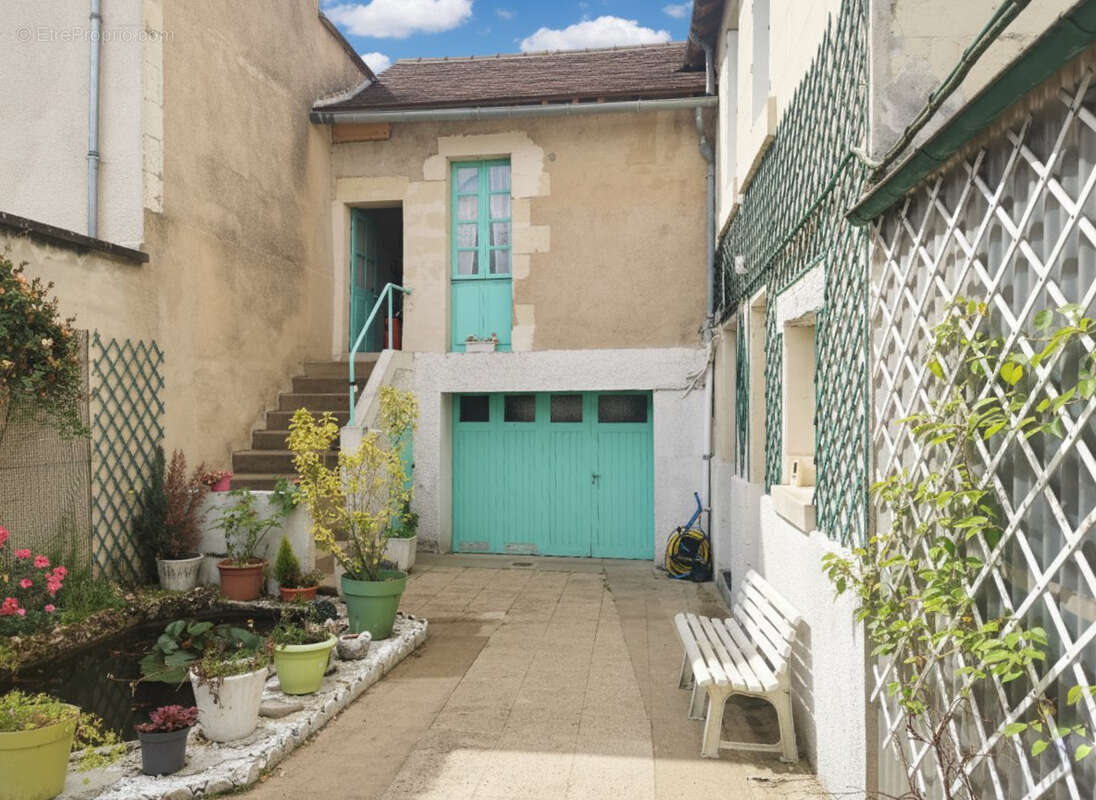 Maison à CHATELLERAULT