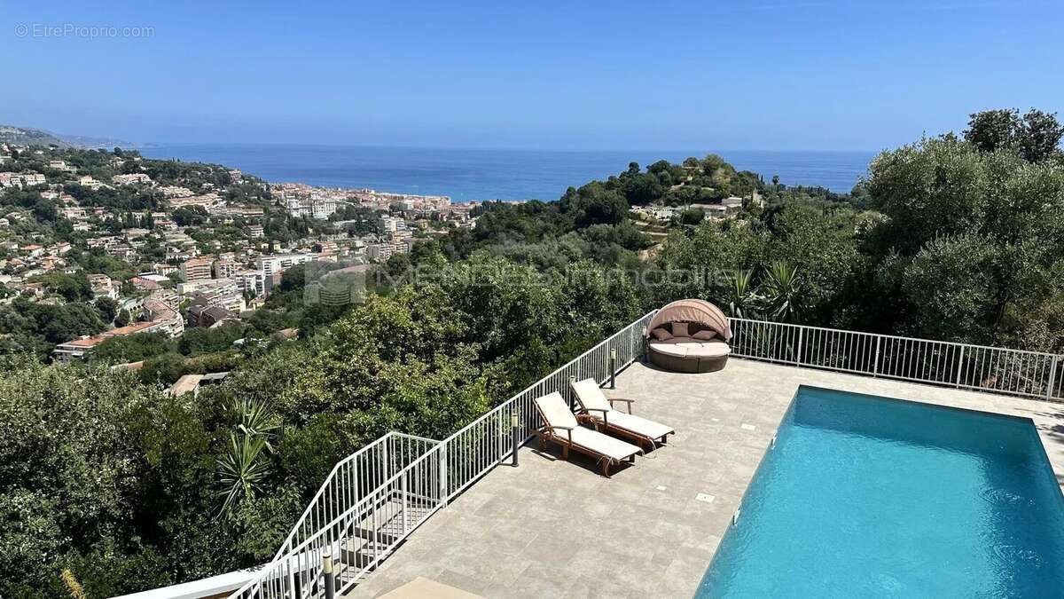 Vue mer panoramiques - villa menton - - photo 4