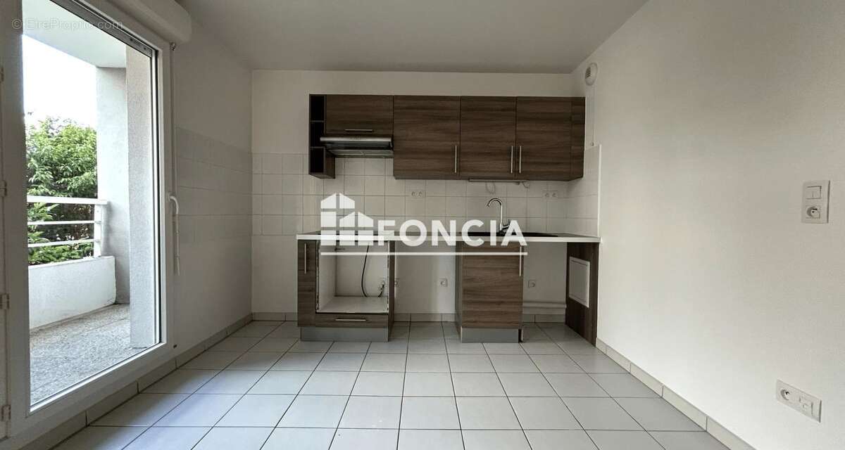 Appartement à CORBEIL-ESSONNES