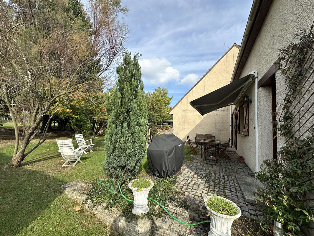 Maison à THORIGNY-SUR-MARNE