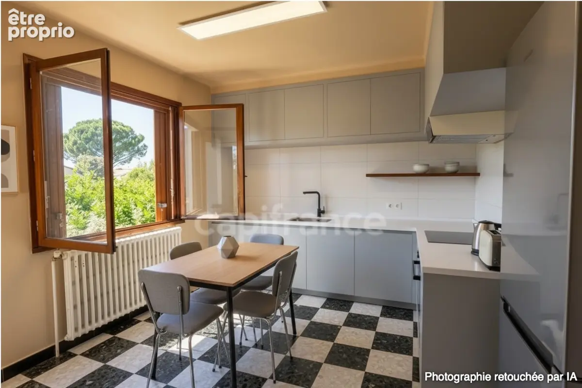 UZES 4km, village toutes commodités : Maison avec grand terrain, garage double et vue dominante ! - photo 8