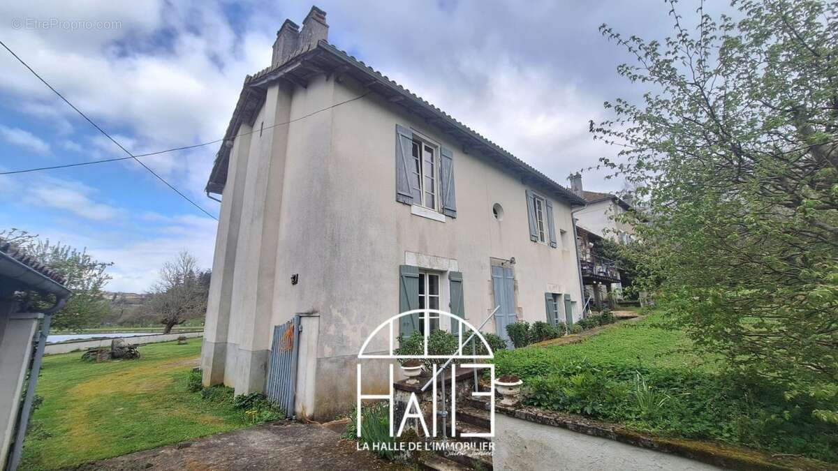 Maison à ROCHECHOUART