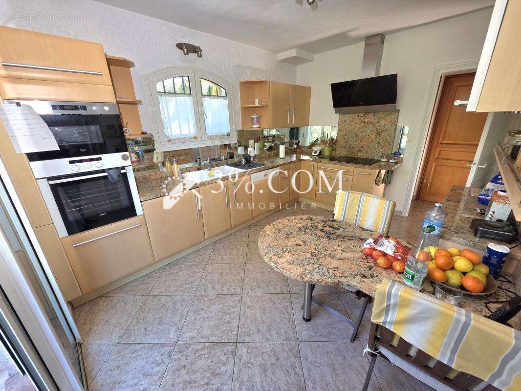 Maison à SAINT-RAPHAEL